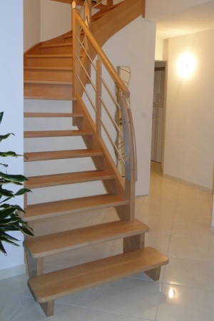 ESCALIER LIMON A LA FRANCAISE BOIS